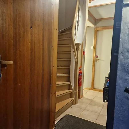 Svaneviksveien شقة